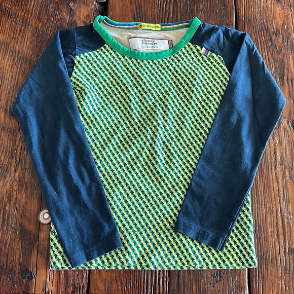 TWO Boys 4funky flavours long sleeve shirt sz 7 - Picture 4 of 5